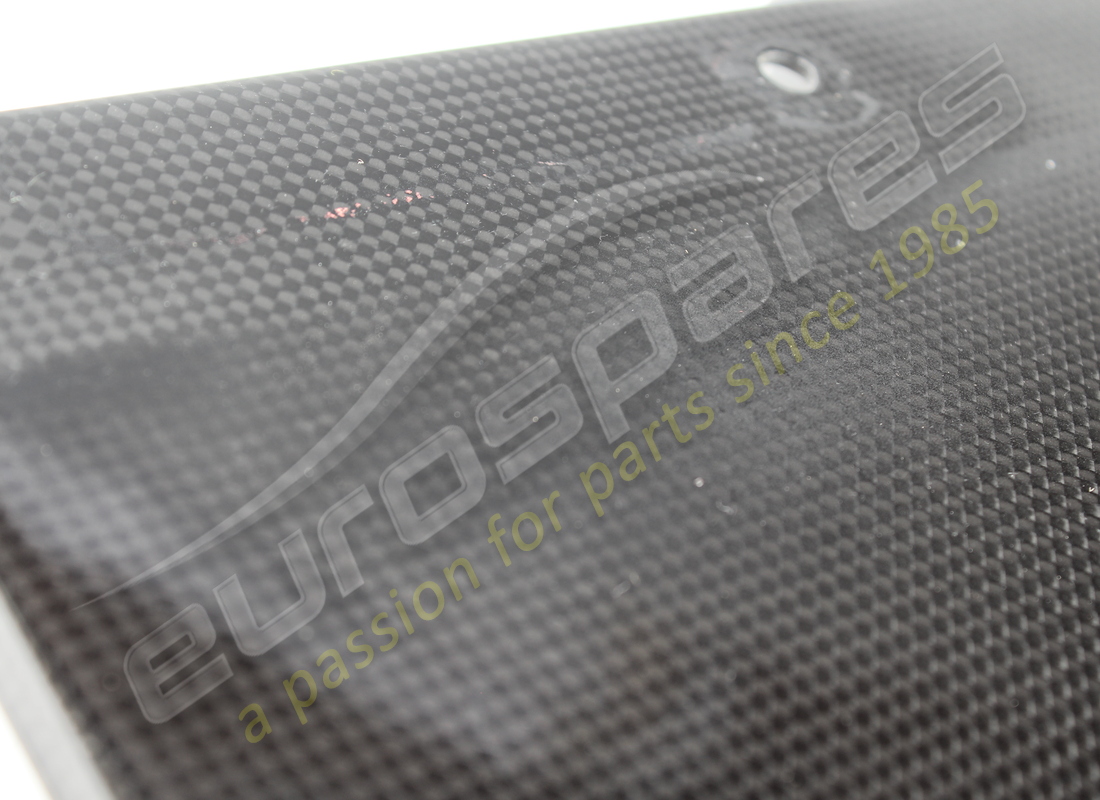 used ferrari rh wing. part number 84693700 (3)