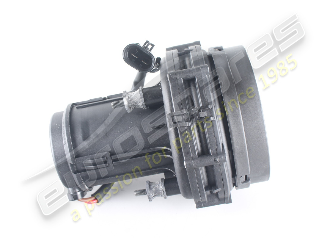 NEW FERRARI SECONDARY AIR PUMP. PART NUMBER 181197 (3) new ferrari secondary air pump. part number 181197 (3)