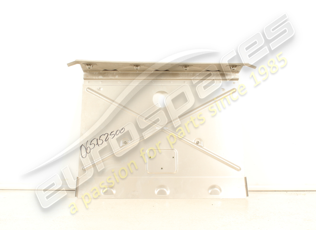 new ferrari compartment bottom plate complete. part number 65152500 (1)