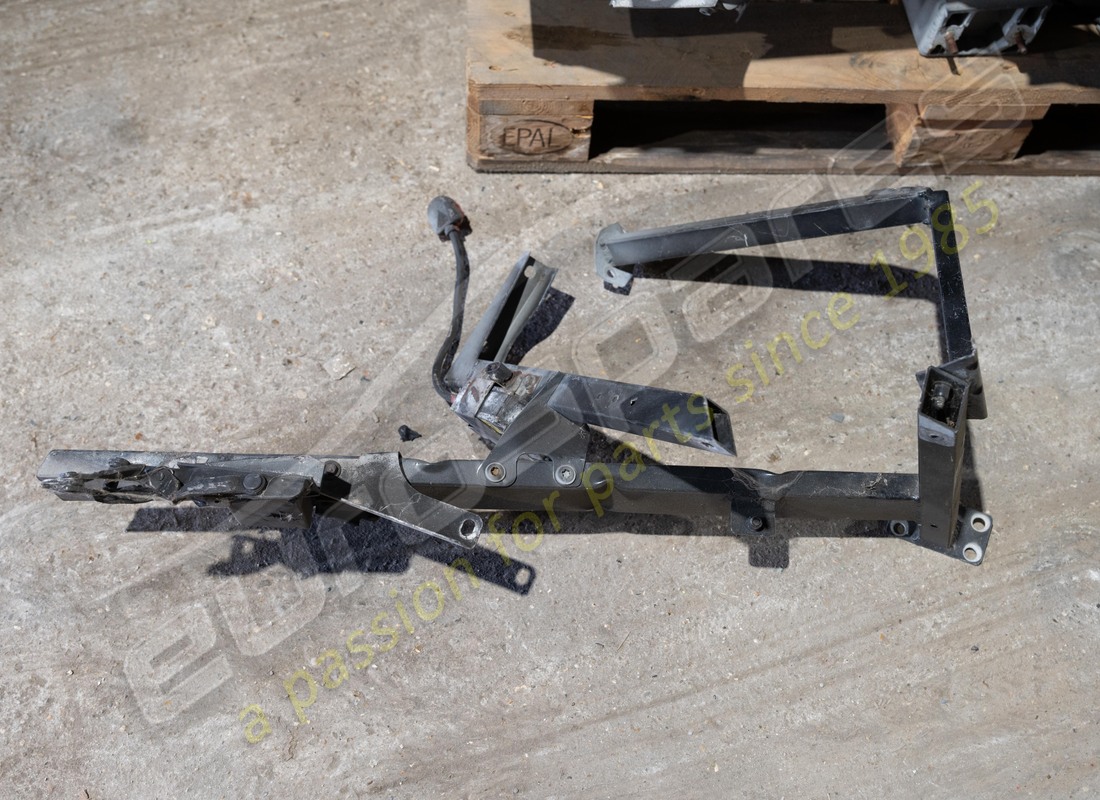 used lamborghini front end frame. part number 400805011f (7)