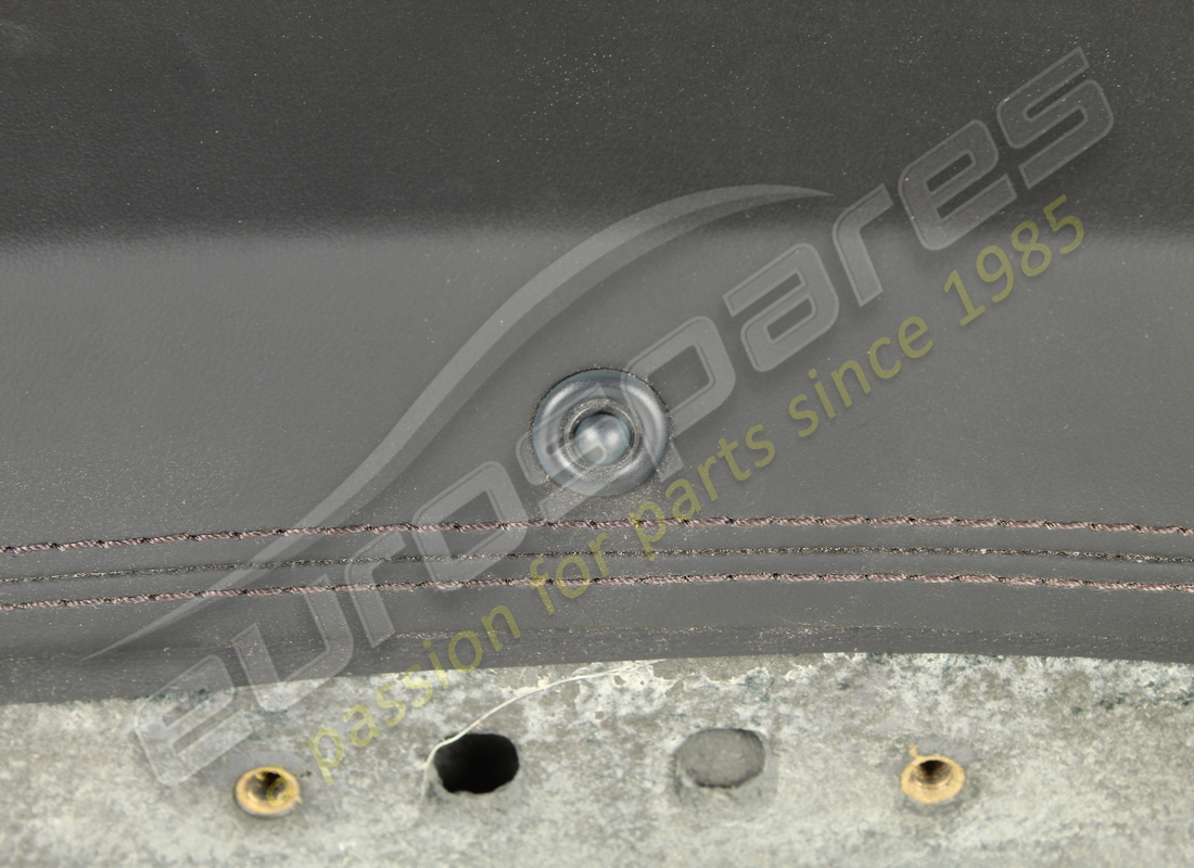 USED FERRARI FRONT DASHBOARD COMPLETE. PART NUMBER 82919300 (5) used ferrari front dashboard complete. part number 82919300 (5)