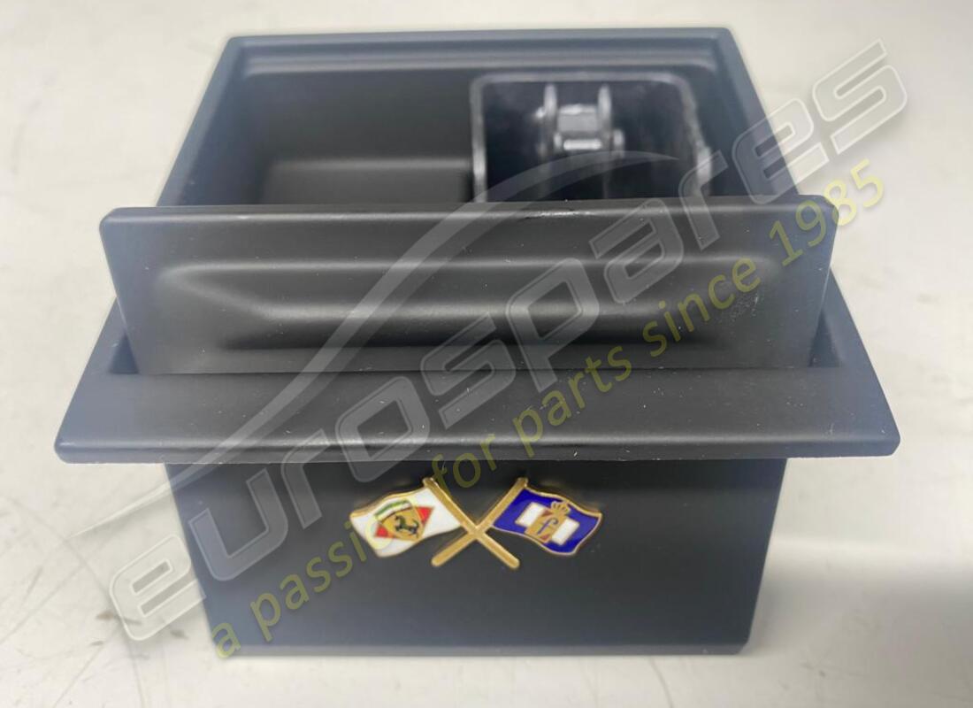 new ferrari ashtray. part number 67505800 (3)