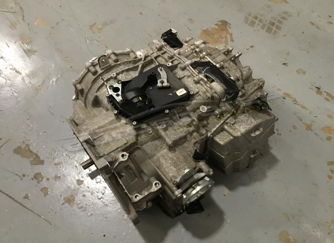 used lamborghini transmission dl800-7h. part number 0bz300041t (1)