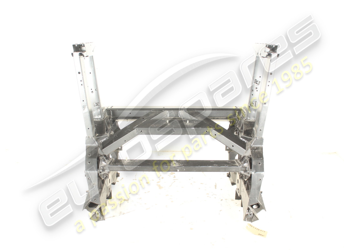 new ferrari complete front subchassis. part number 985278613 (2)
