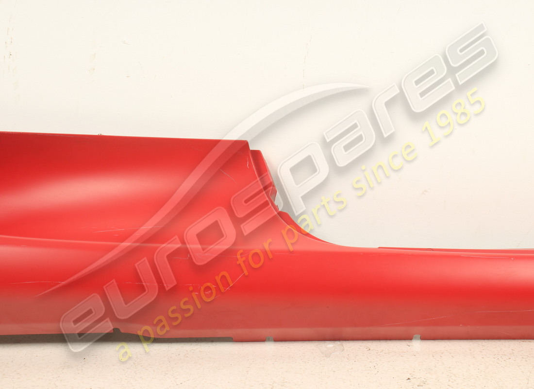 used ferrari rh underdoor covering. part number 66099410 (3)