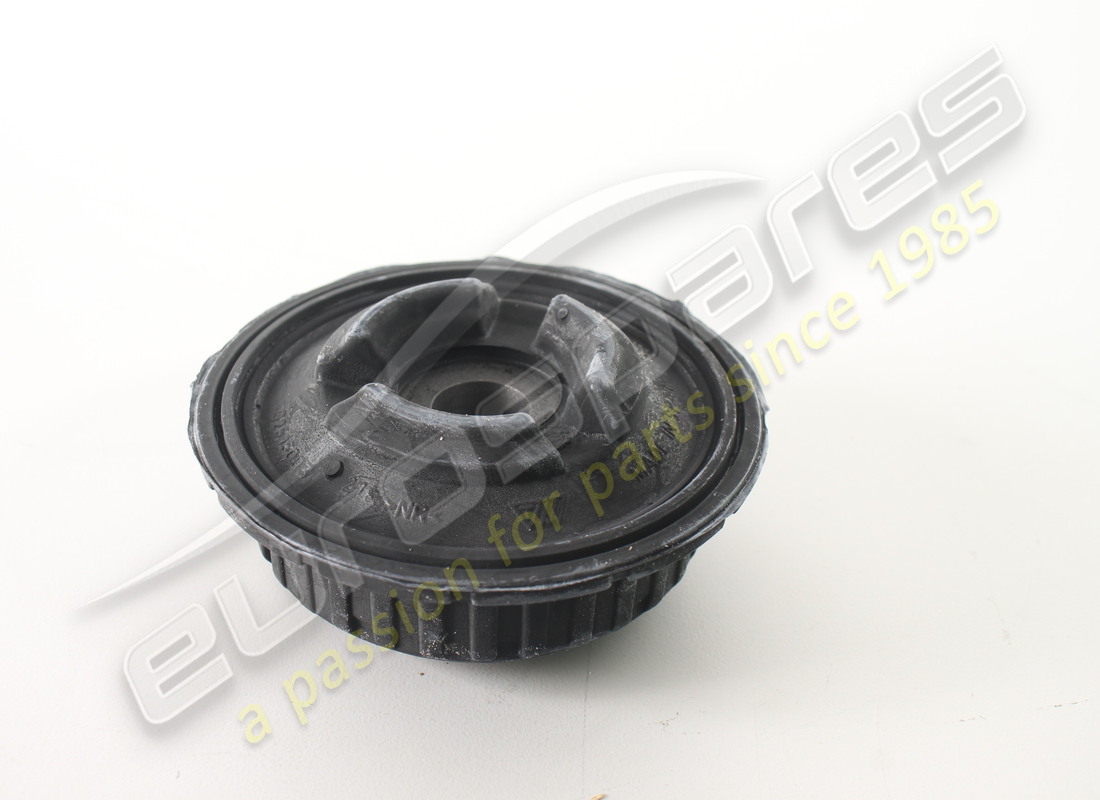 new porsche shock absorber mounting. part number 95834301820 (1)