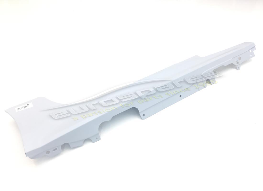 new ferrari complete rh sill trim. part number 85153910 (1)