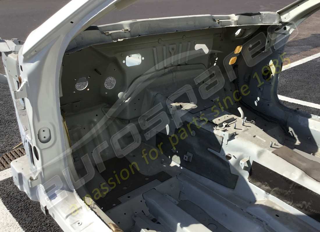 new (other) maserati complete lhd chassis. part number 980145185 (9)