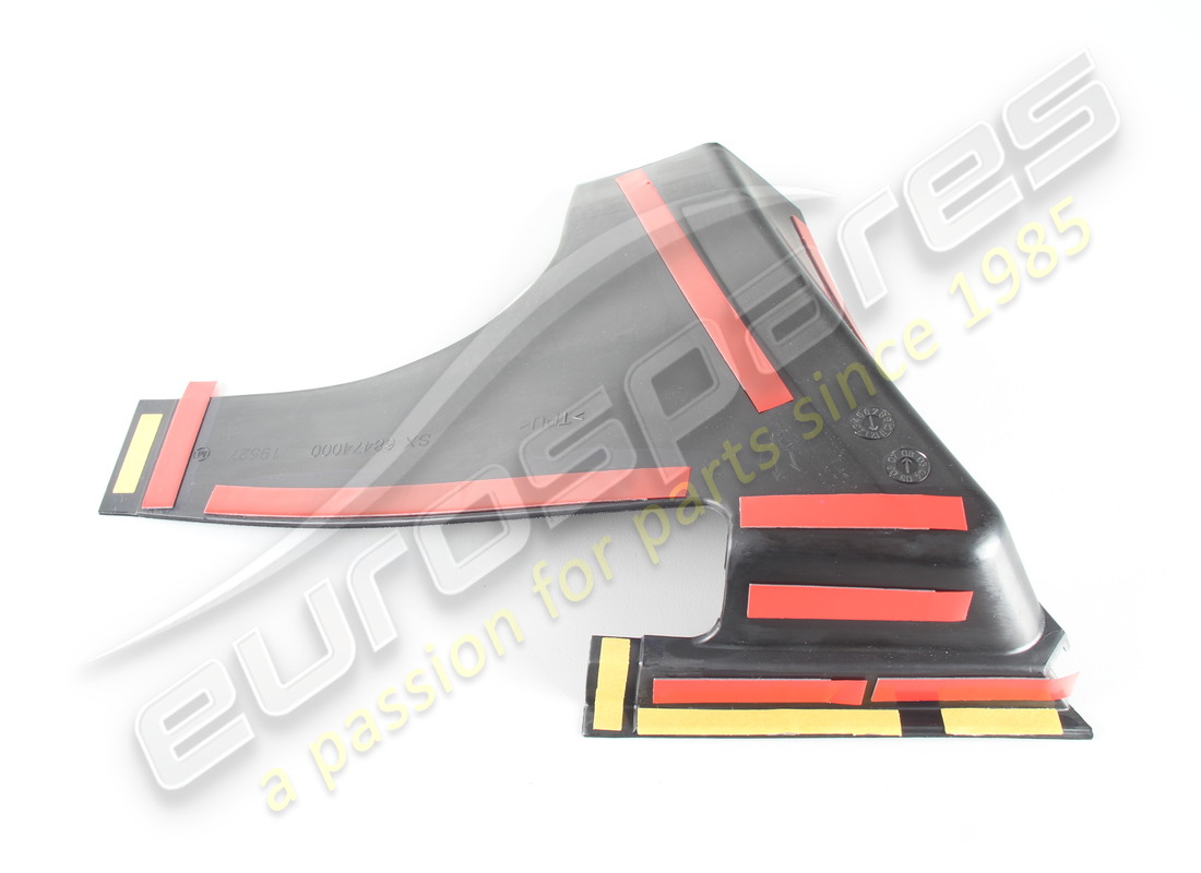 new maserati lh inner covering. part number 68474000 (2)