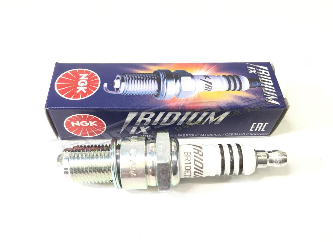 new ferrari spark plug (screw top). part number 171625a (1)