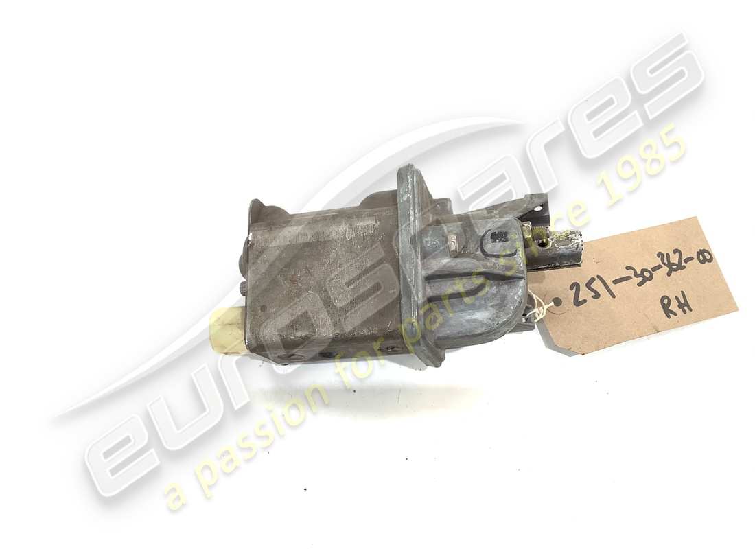 new ferrari rh quarter light motor. part number 2513036200 (1)