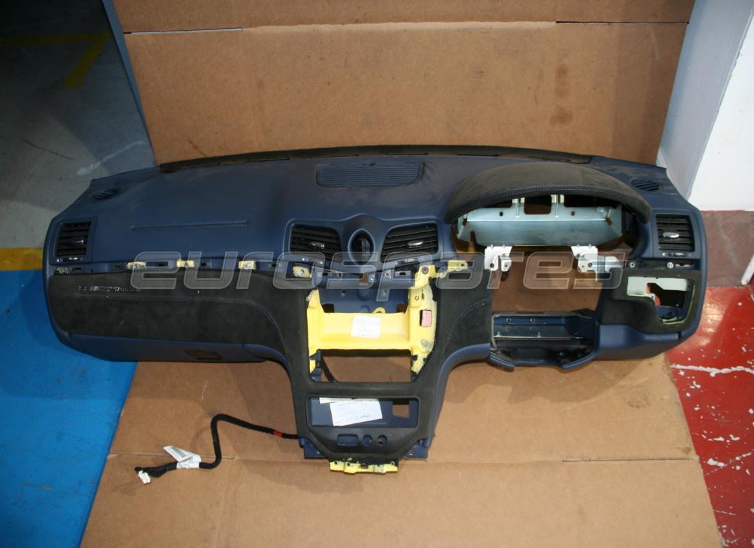 used maserati complete dashboard body. part number 9816043.. (1)