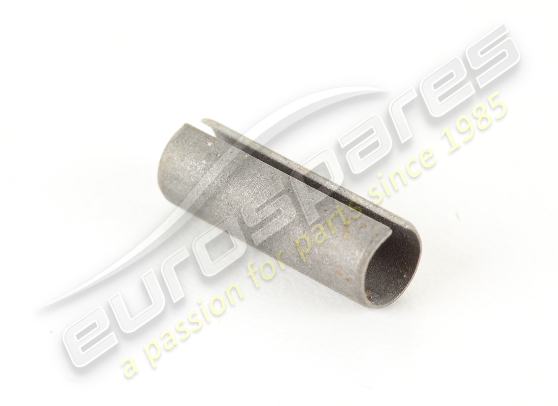 new lamborghini centered sleeve. part number 077115143b (1)