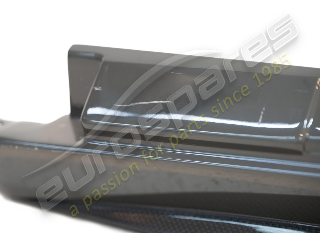 new (other) ferrari lh underdoor trim. part number 83261500 (4)