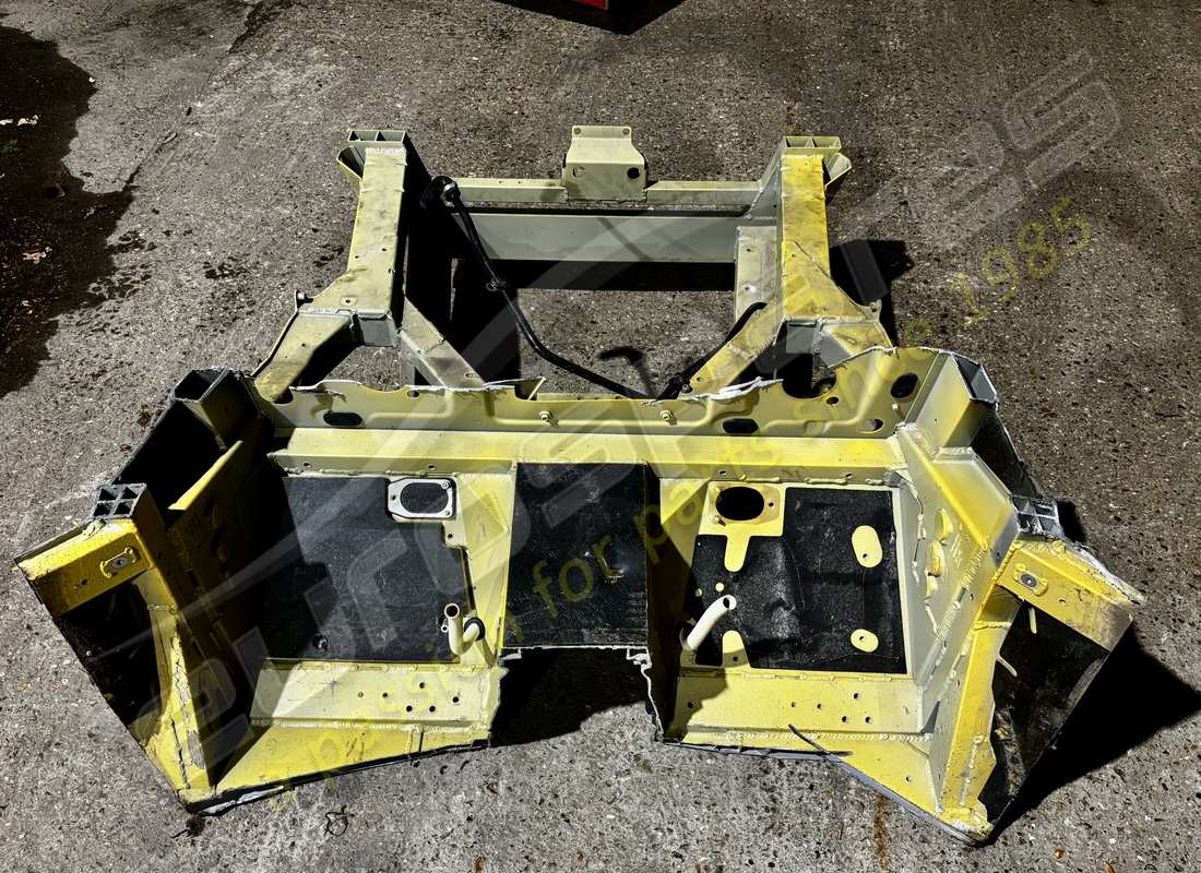 used lamborghini front chassis part. part number 400805011g (1)