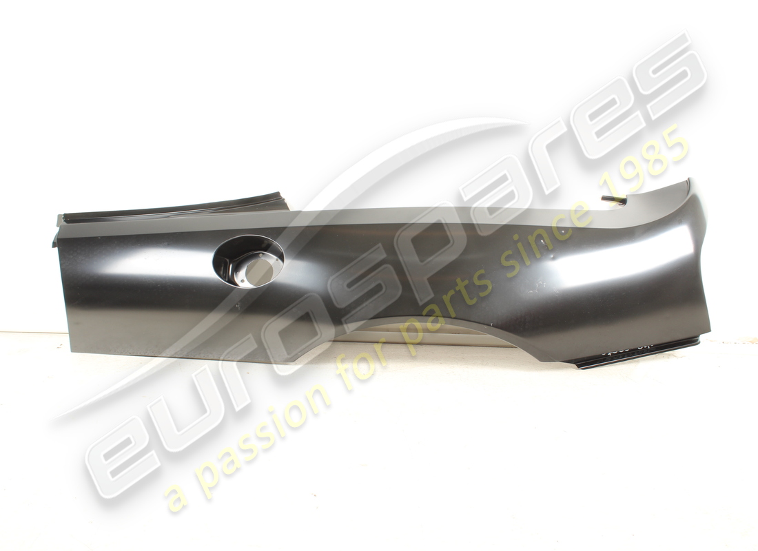 new ferrari lh upper rear covering. part number 70000842 (1)