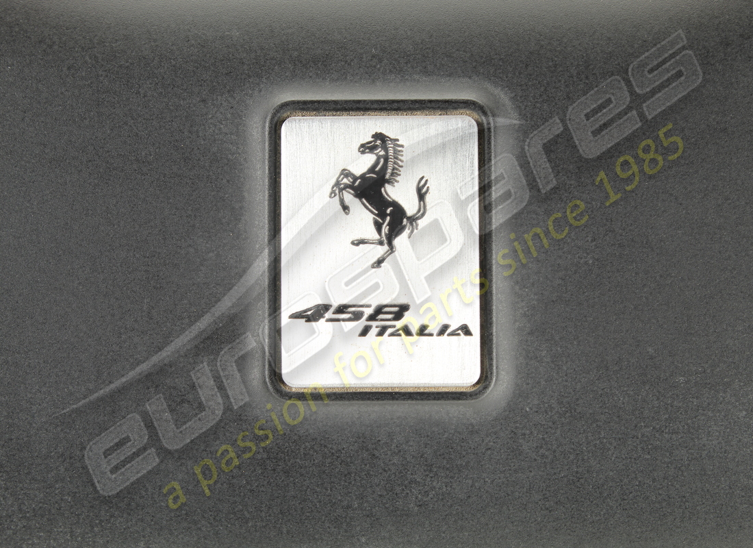 USED FERRARI FILTER BOX COVER. PART NUMBER 298130 (5) used ferrari filter box cover. part number 298130 (5)