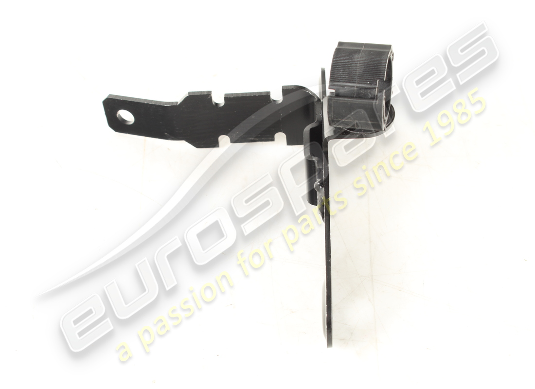 USED FERRARI RH TGK VALVE MOUNTING BRACKET. PART NUMBER 83413300 (3) used ferrari rh tgk valve mounting bracket. part number 83413300 (3)