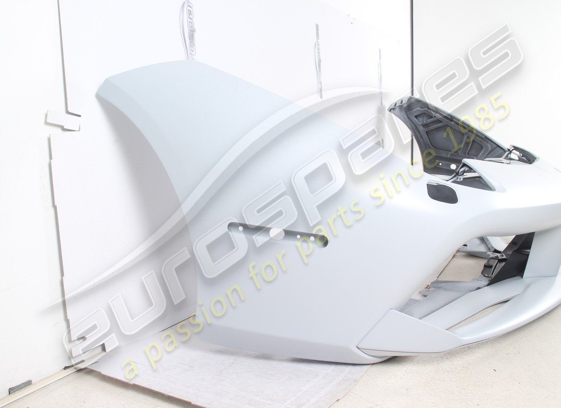 new ferrari front bumper (usa model). part number 87969610 (2)