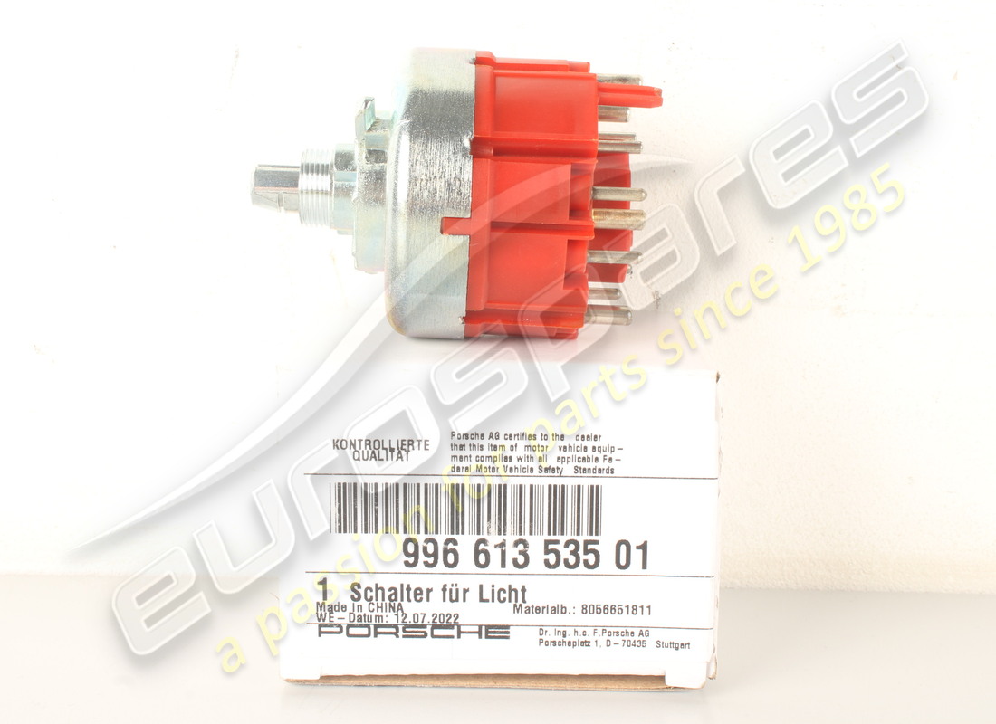 new porsche headlight switch. part number 99661353501 (4)