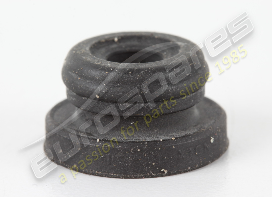 new maserati brake master cylinder rub.washer 337. part number 377400301 (2)