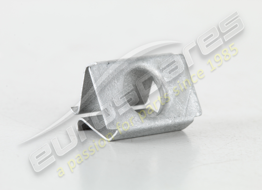 NEW PORSCHE SECURING CLIP. PART NUMBER 99959005501 (1) new porsche securing clip. part number 99959005501 (1)