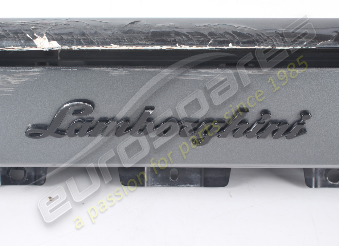 USED LAMBORGHINI REAR PANEL UPPER PART. PART NUMBER 4T0864487B (6) used lamborghini rear panel upper part. part number 4t0864487b (6)
