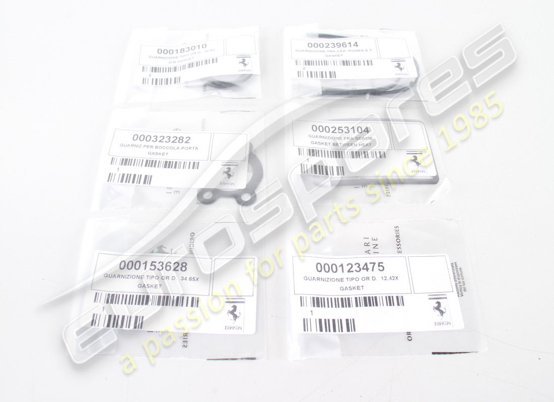 new ferrari propelling unit set of gaske. part number 266677 (18)