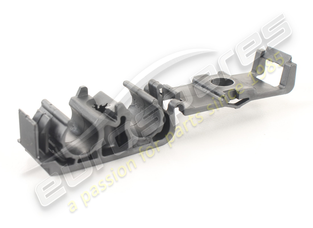 new lamborghini securing clamp. part number 8e0201190s (1)