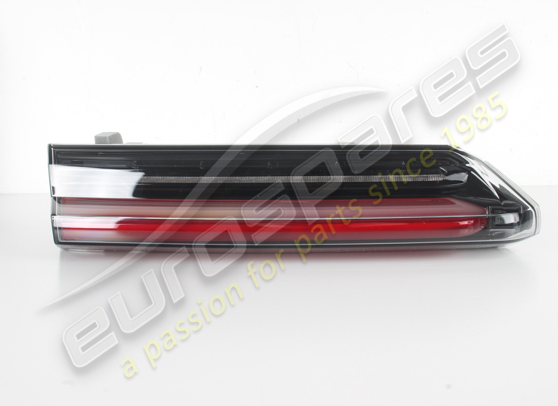 new lamborghini side marker refl. part number 4ml945071b (1)