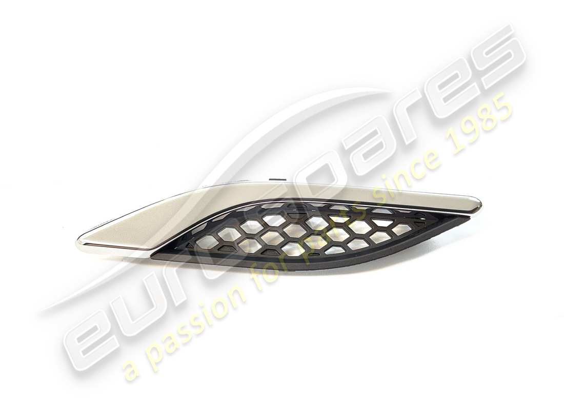 new maserati rh lateral air vent chromed. part number 670029939 (1)
