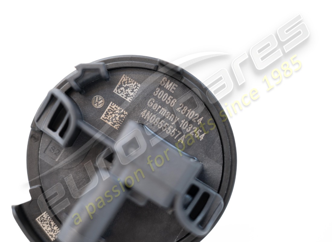 NEW PORSCHE PRESSURE SENSOR. PART NUMBER PAB955557 (2) new porsche pressure sensor. part number pab955557 (2)