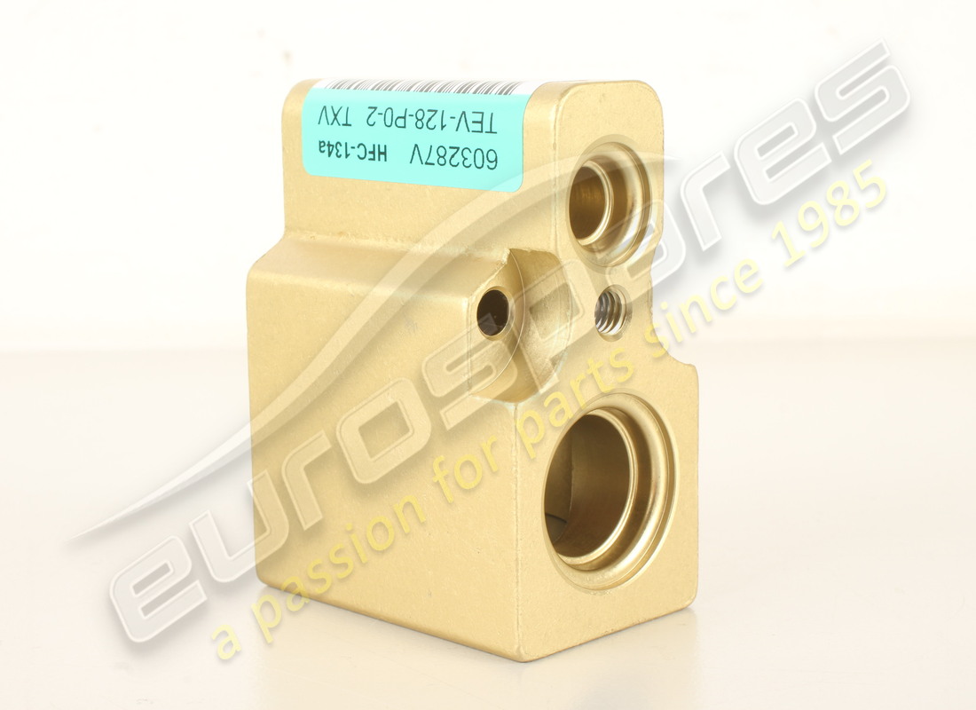 new ferrari air conditioning expansion valve. part number 63960100 (1)