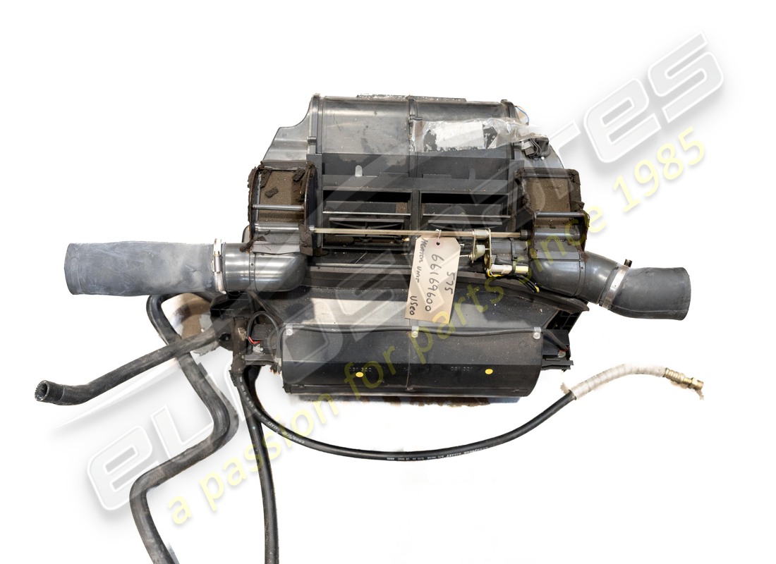used ferrari evaporator set complete lhd part number 66169600 (2)