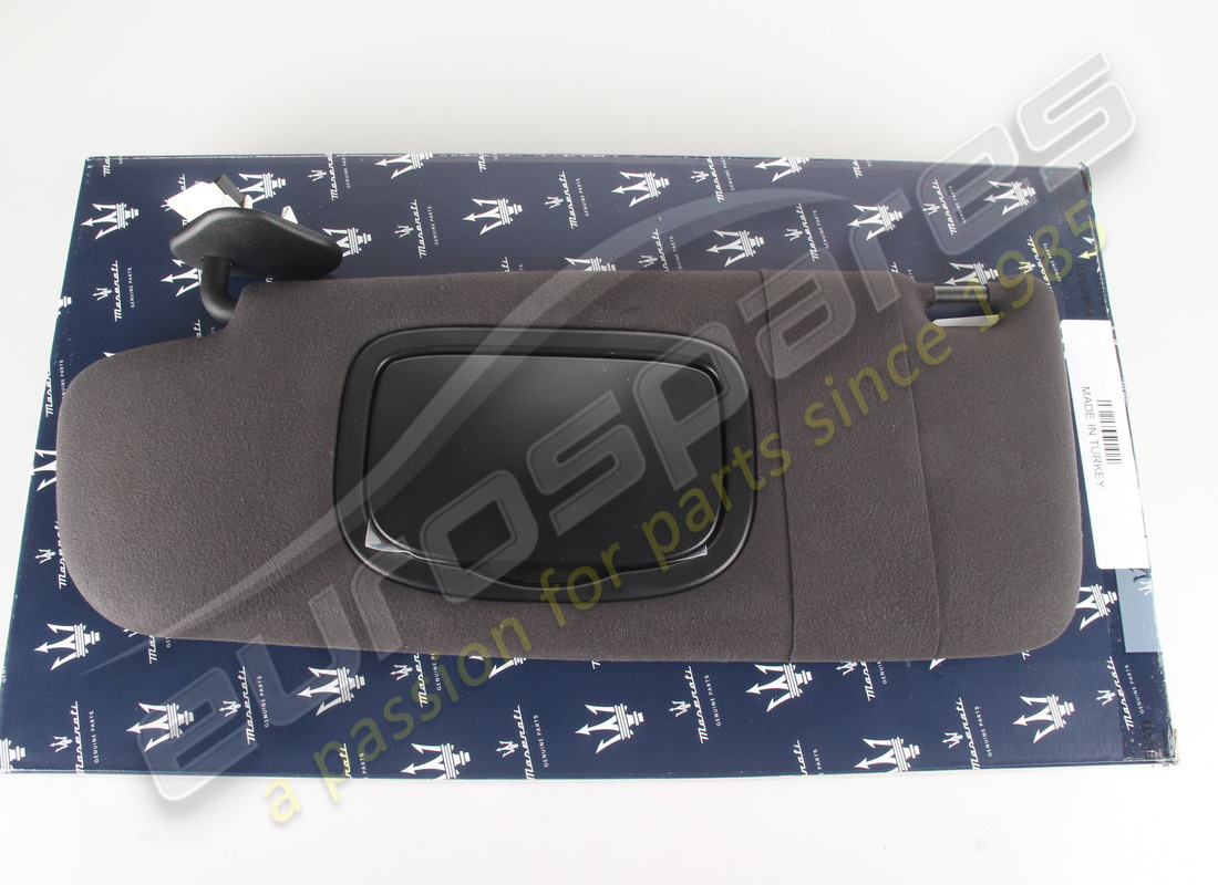 new maserati riparo sole sx complete nero. part number 670026841 (3)