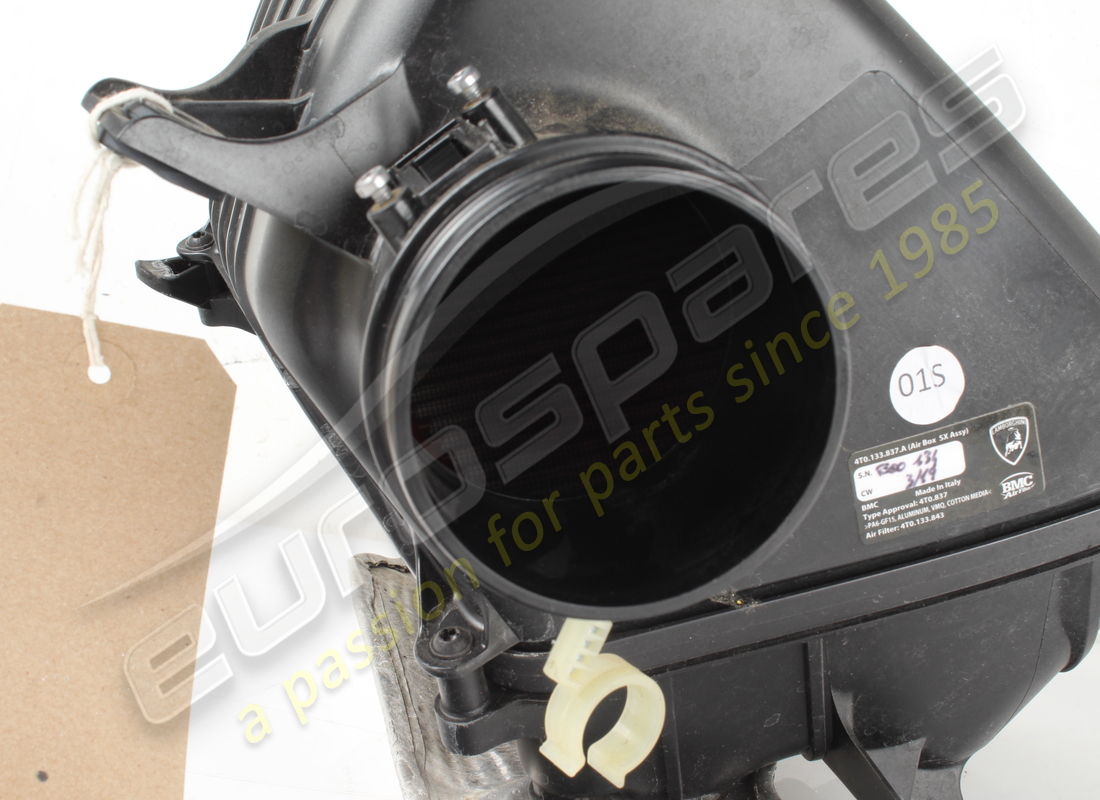 used lamborghini air cleaner. part number 4t0133837a (5)