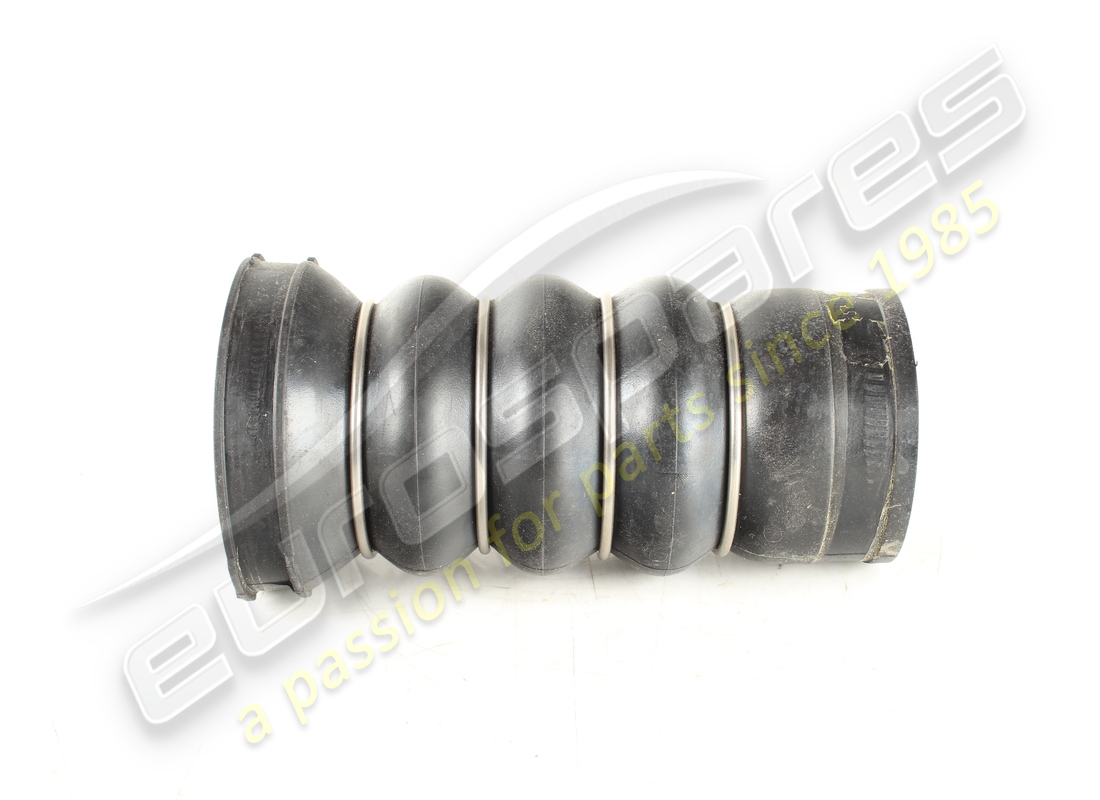 used ferrari connector hose on throttle b. part number 318185 (2)