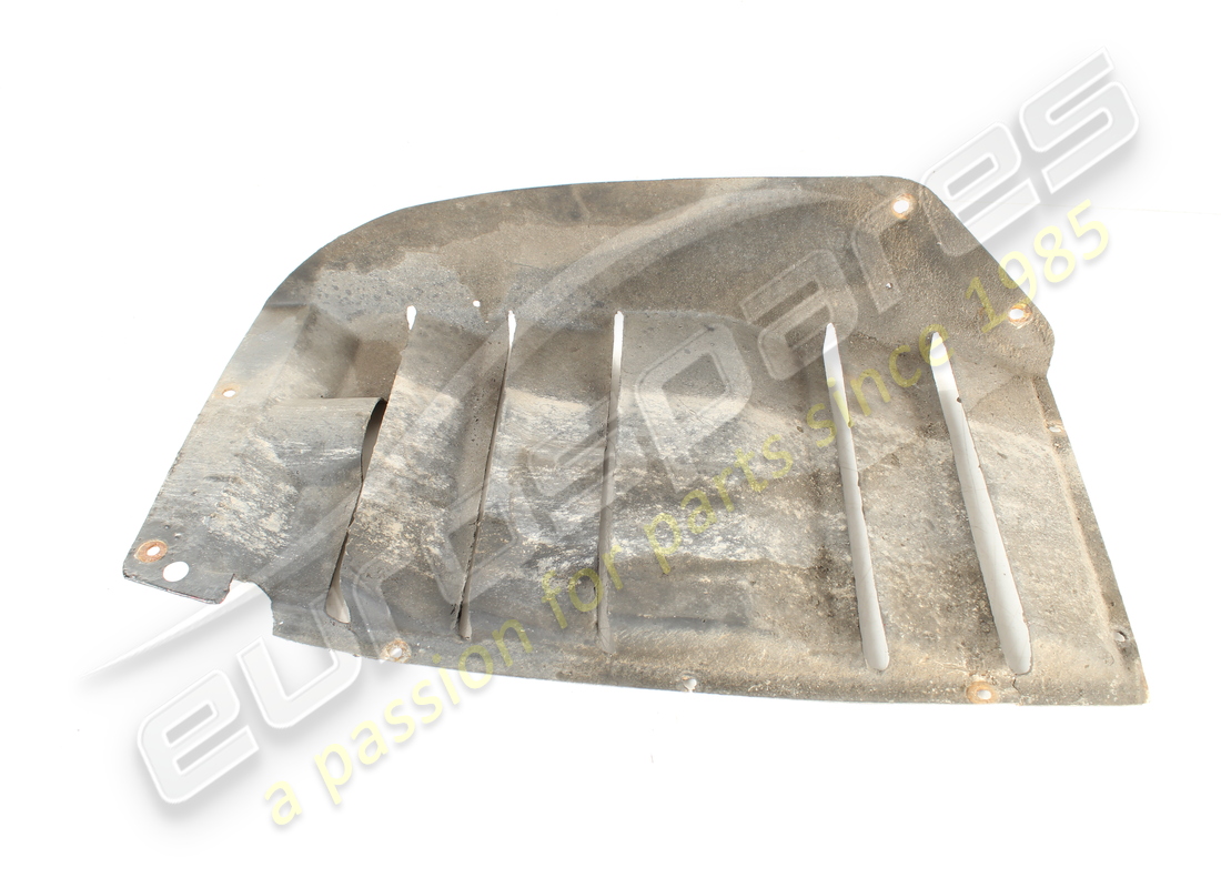 used ferrari rh rear front wheel arch section. part number 61481800 (5)