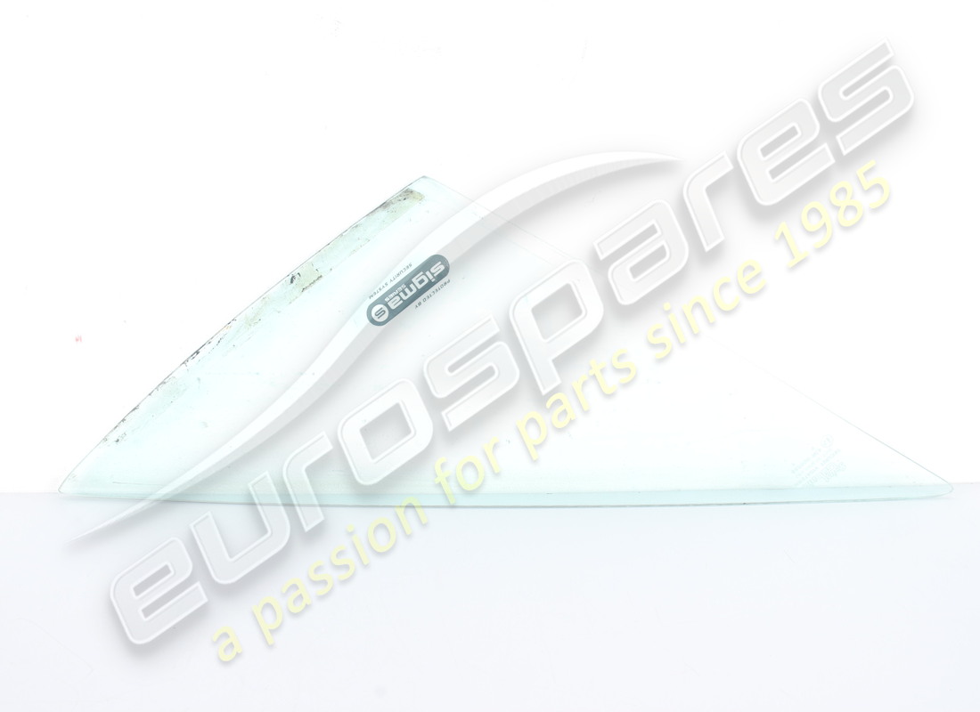 USED Ferrari RH QUARTER GLASS GTS . PART NUMBER 62344400 (1)