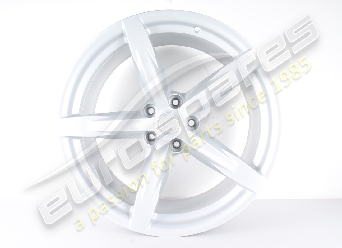 NEW FERRARI REAR WHEEL. PART NUMBER 328467 (1) new ferrari rear wheel. part number 328467 (1)