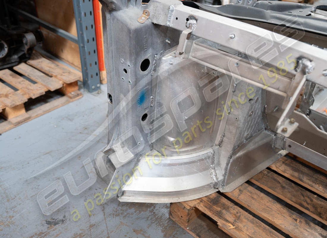 NEW FERRARI RHD FRONT FRAME. PART NUMBER 67387300 (9) new ferrari rhd front frame. part number 67387300 (9)