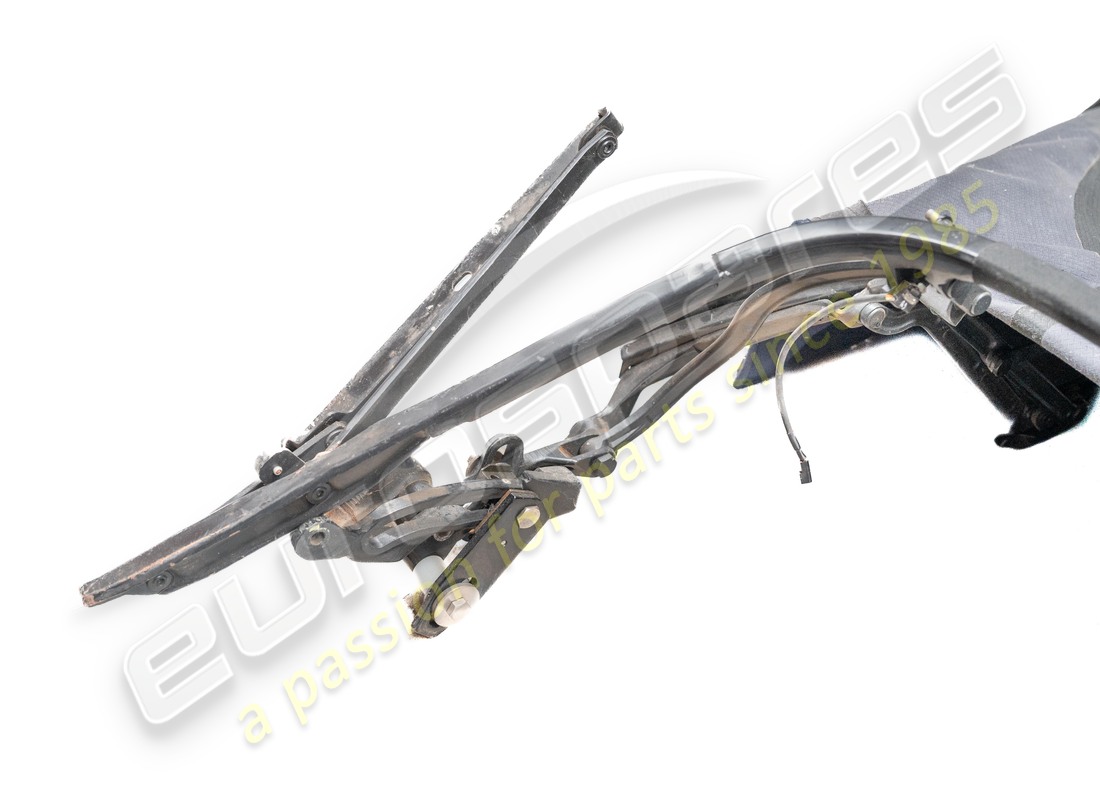 USED FERRARI SPIDER ROOF ASSEMBLY RHD PART NUMBER 64897702 (3) used ferrari spider roof assembly rhd part number 64897702 (3)