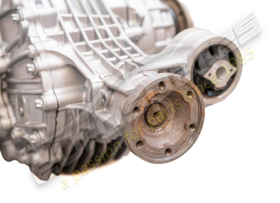 NEW LAMBORGHINI REAR DIFFERENTIAL 43/13. PART NUMBER 0BX500043C (2) new lamborghini rear differential 43/13. part number 0bx500043c (2)