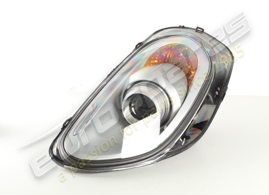 new ferrari lh headlight low/high beam. part number 204720 (1)