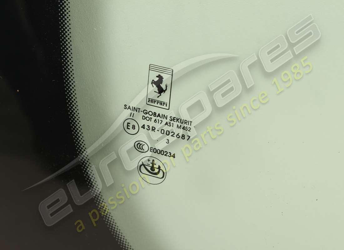 new ferrari italia athermic windscreen (includes radio antenna). part number 83465700 (3)