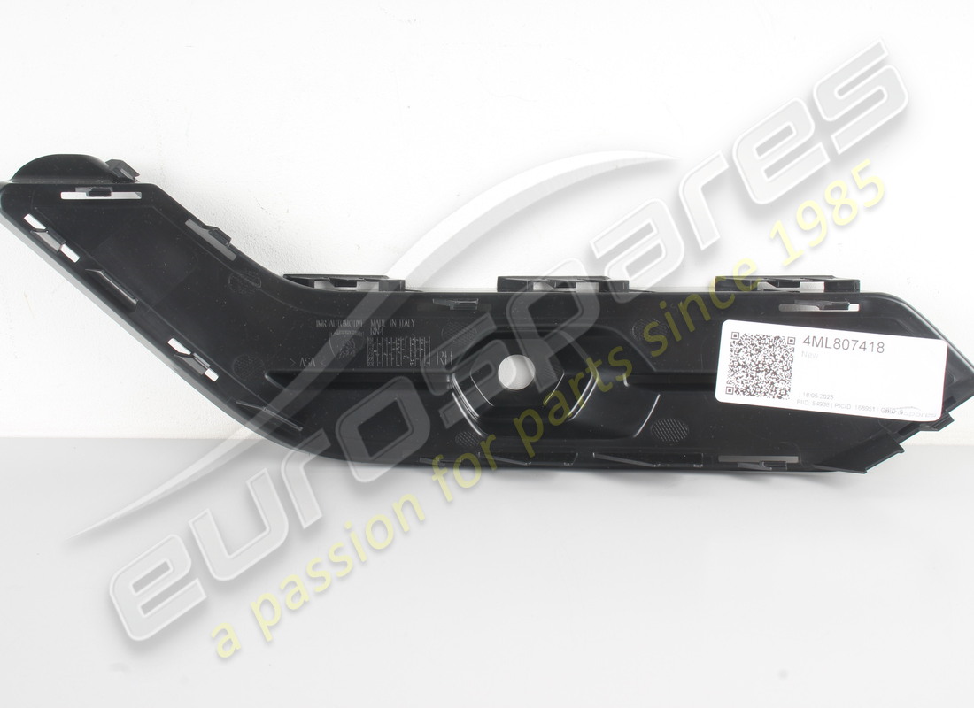 new lamborghini cover. part number 4ml807418 (2)