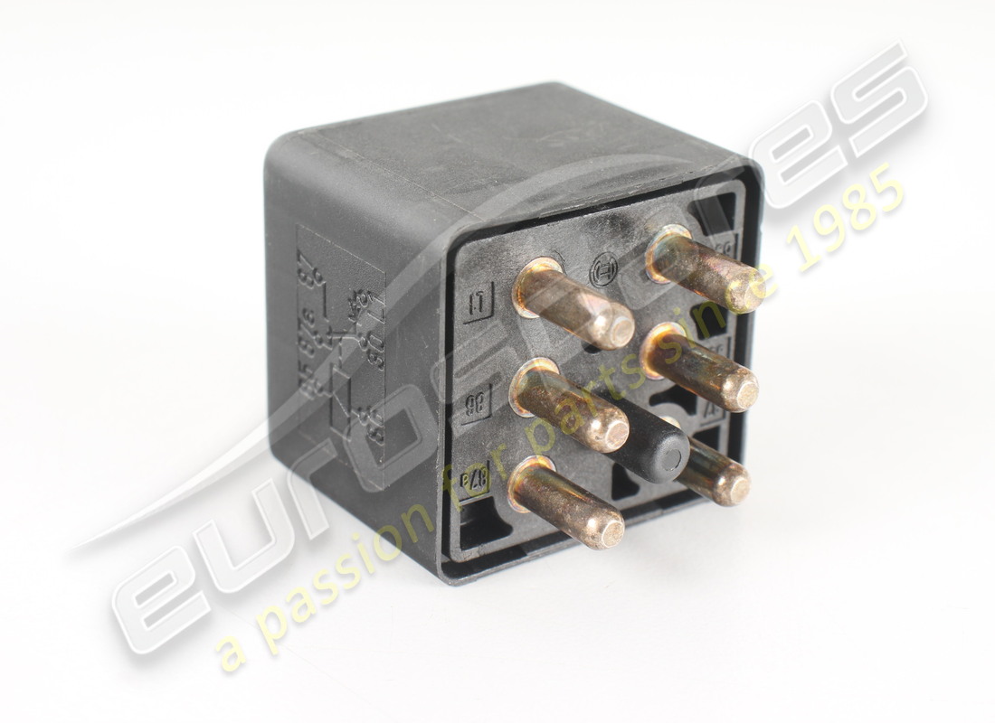 new maserati relay. part number 363802121 (2)
