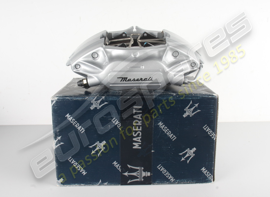 new maserati maserati part 387201123. part number 387201123 (1)