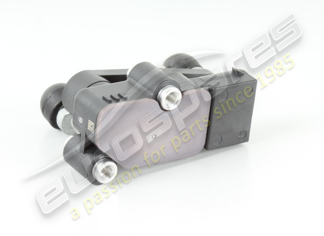 new maserati rear sensor lh rh part number 670037527 (2)