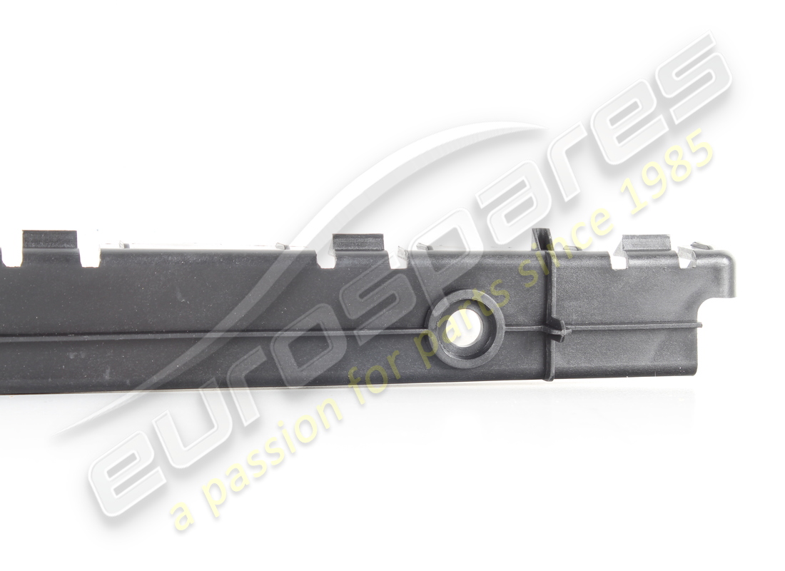 new ferrari lh underdoor trim fastener b. part number 81362200 (4)